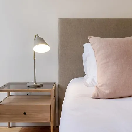 Beautiful Flat Near Praca Do Comercio By Lovelystay Appartement