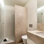 Appartamento Beautiful Close To Praça Do Comércio By Lovelystay Lisbona