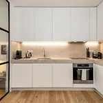 Appartamento Beautiful Close To Praça Do Comércio By Lovelystay Lisbona