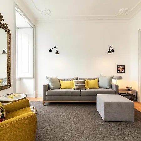 Beautiful Close To Praça Do Comércio By Lovelystay *